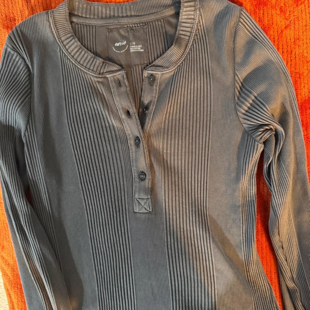 Aerie Charcoal Long Sleeve Henley